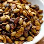 roasted pumpkin seeds recipe - featured image